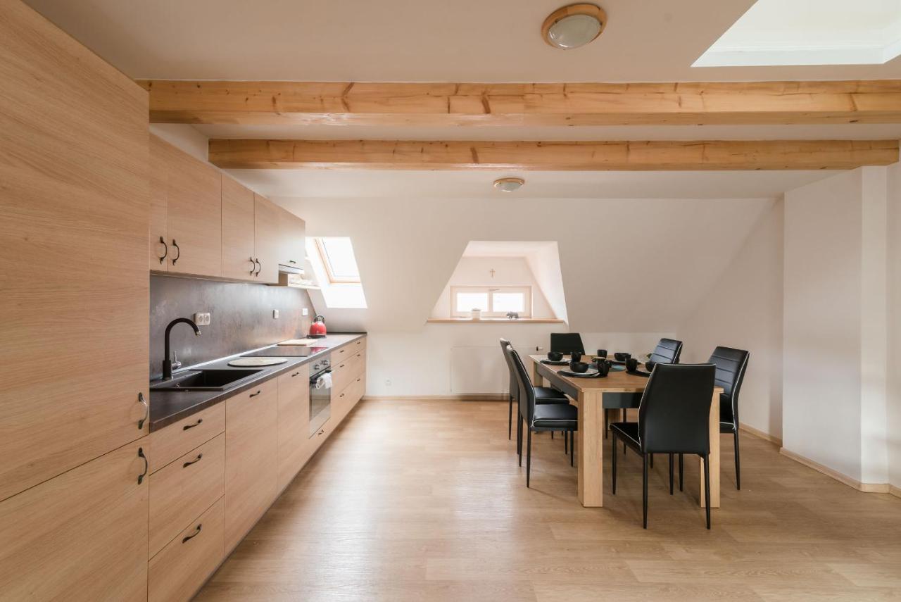 Ayni Apartman 塞米利 外观 照片