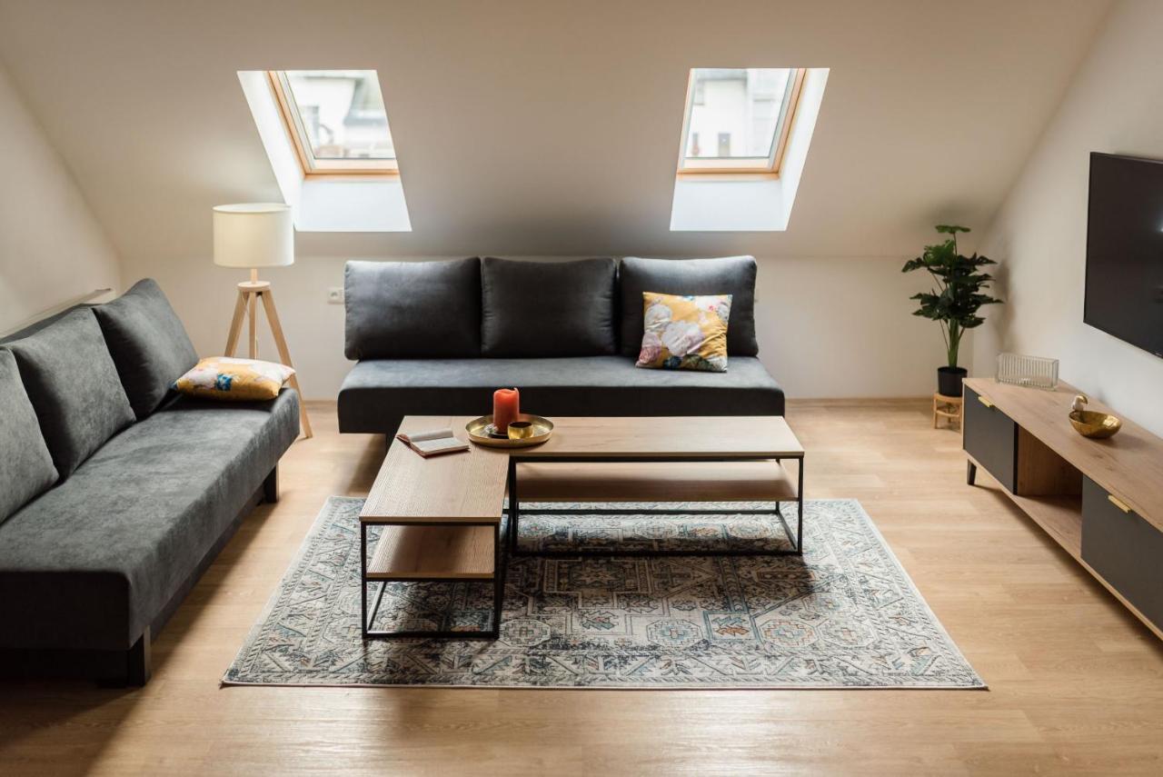 Ayni Apartman 塞米利 外观 照片